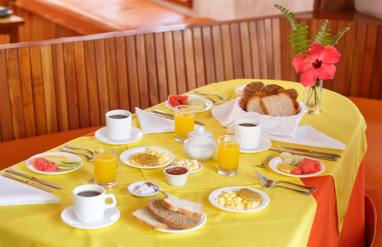 Hotel Mainao Пуерто Айора Екстериор снимка